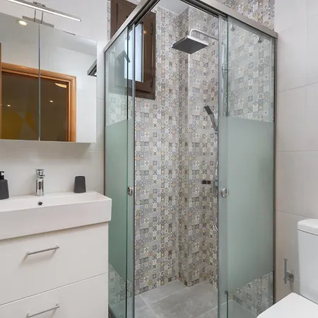 Rodini Anassa * Rhodes City