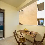 Rodini Anassa شقة *